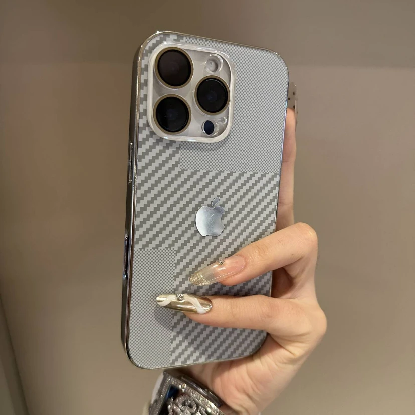 自带镜头膜碳纤维适用iPhone16Promax苹果15手机壳14全包13防摔12