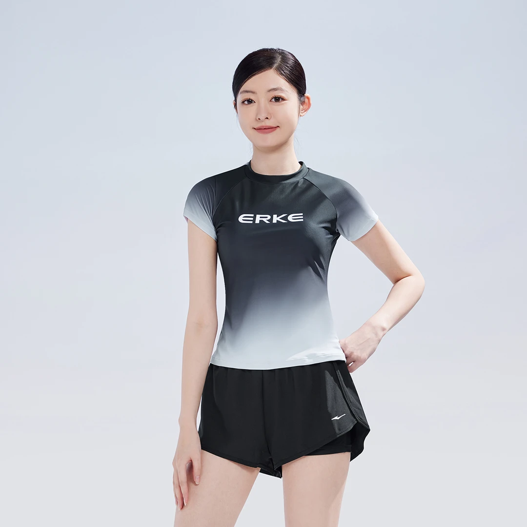鸿星尔克泳衣女分体泡温泉游泳短袖双层速干泳衣
