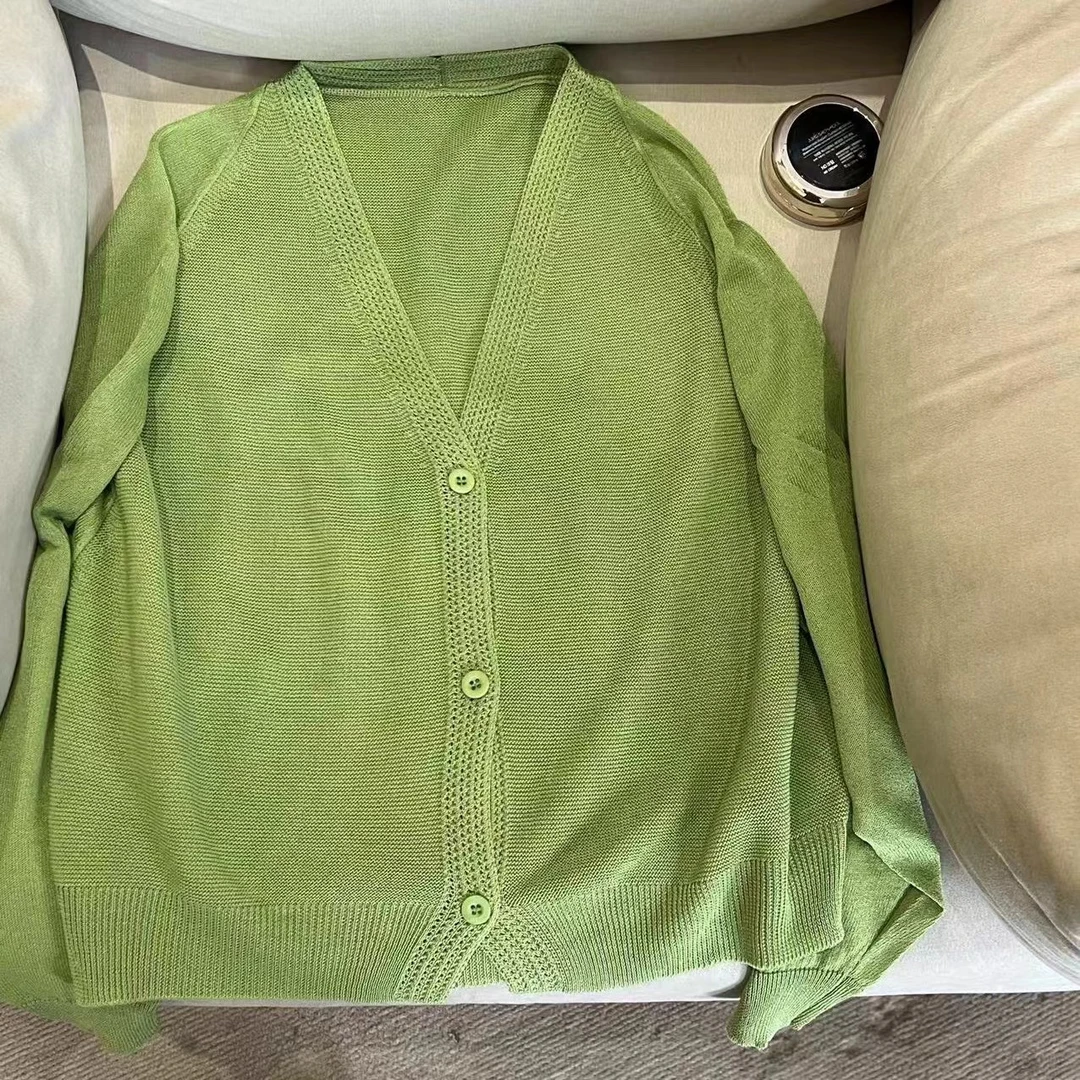 遮手臂配裙子2024新款女士外搭纯色上衣披肩针织外套洋气防晒开衫