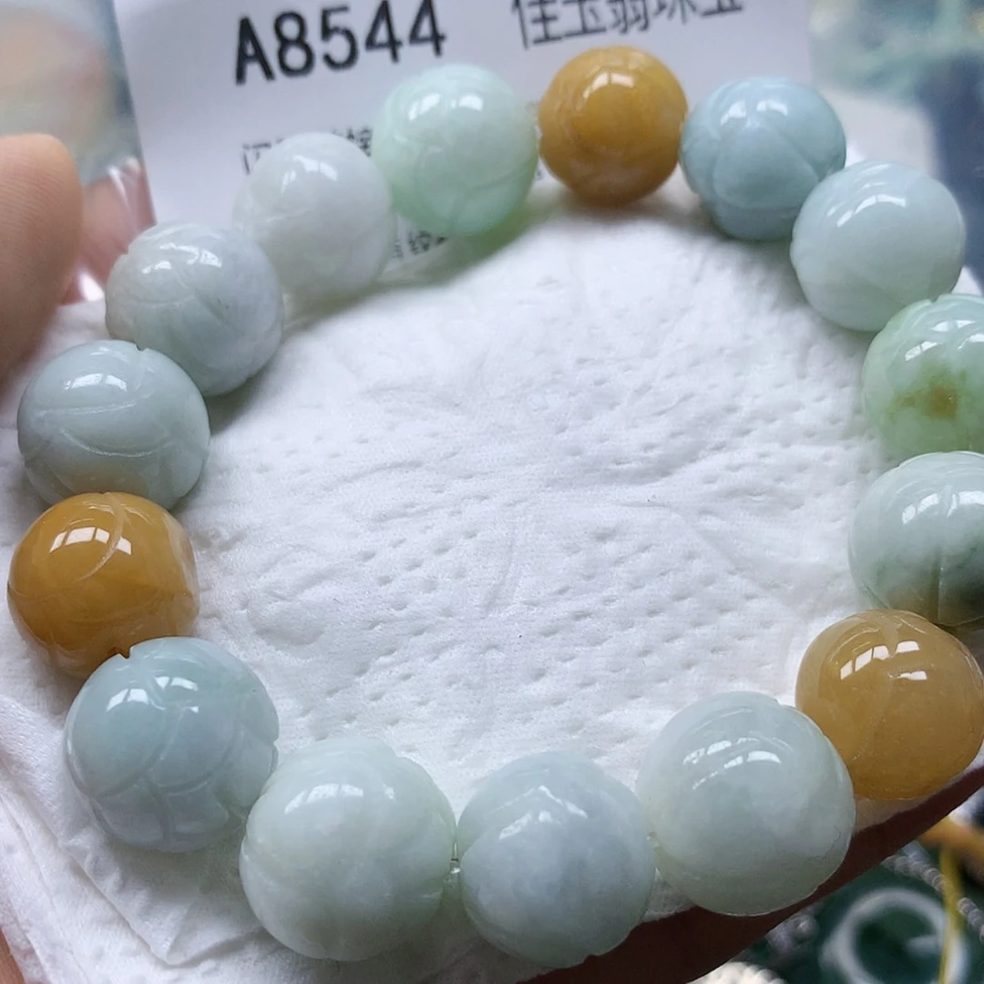 【闪购商品】翡翠颈饰未镶嵌