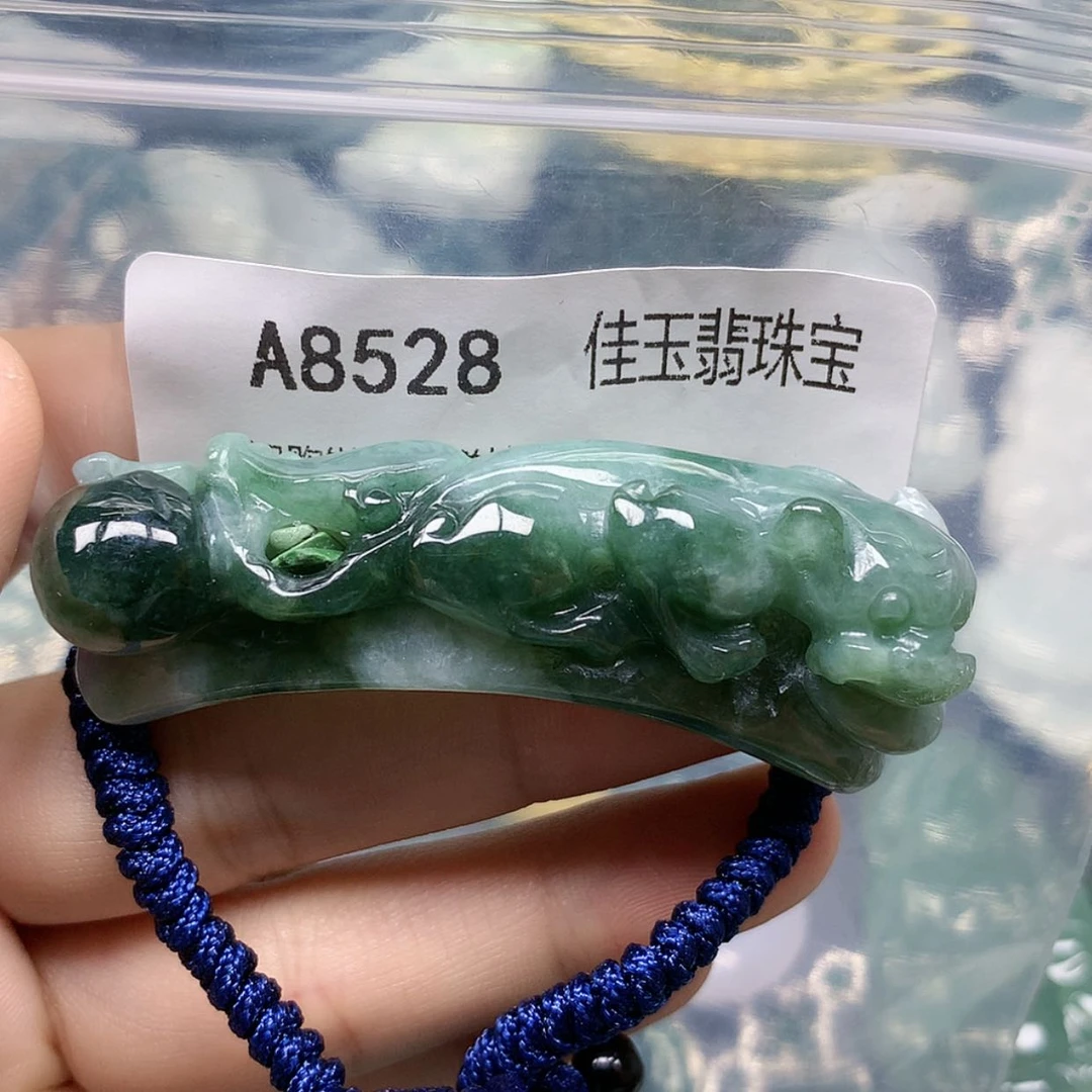 【闪购商品】翡翠颈饰未镶嵌