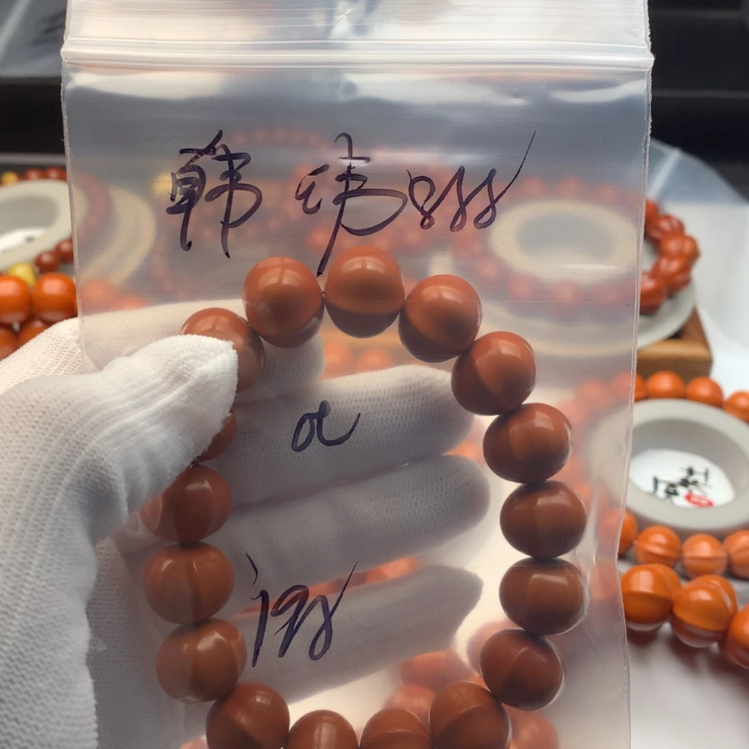 【闪购商品】猴头核桃吊坠韩***8