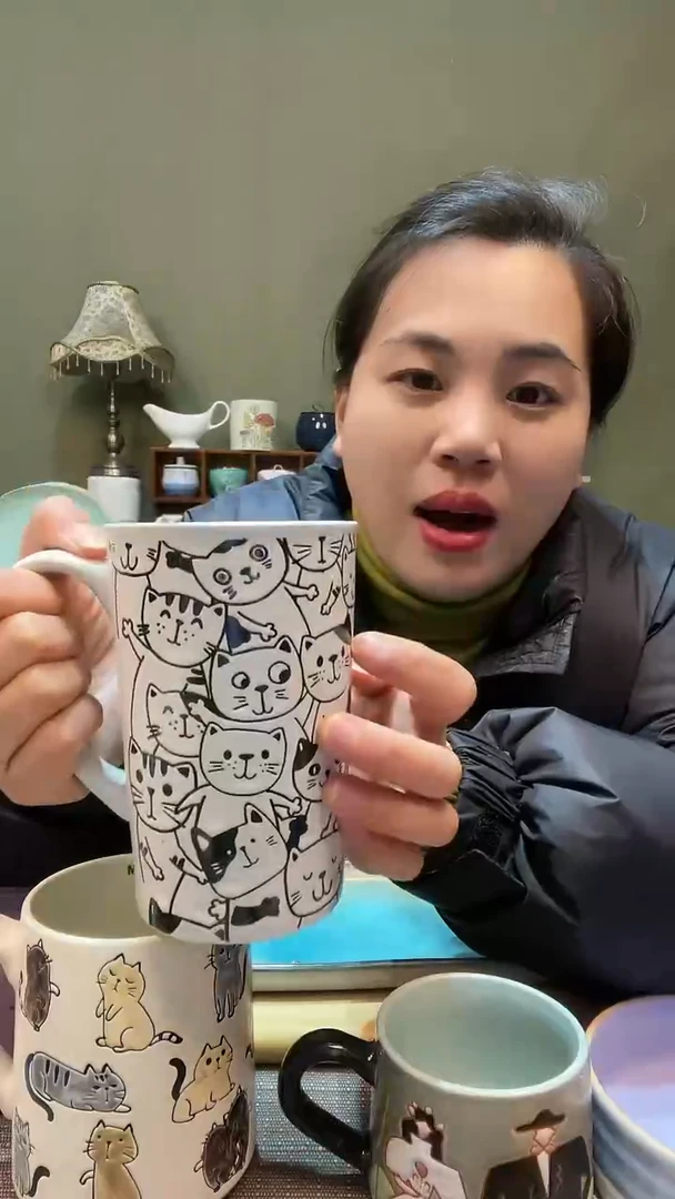 【闪购商品】陶瓷盘猫咪高杯 微瑕满20发货