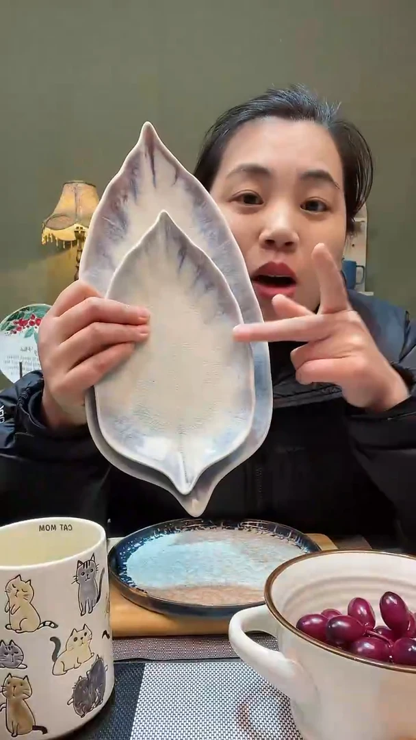 【闪购商品】陶瓷瓷片树叶盘2个 微瑕满20发货