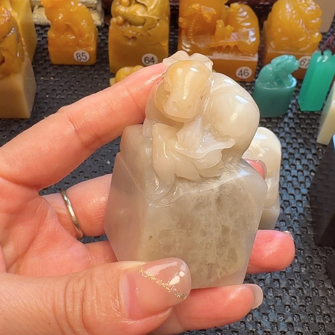 寿山石印石老挝石