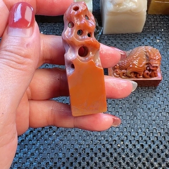寿山石印石老挝石