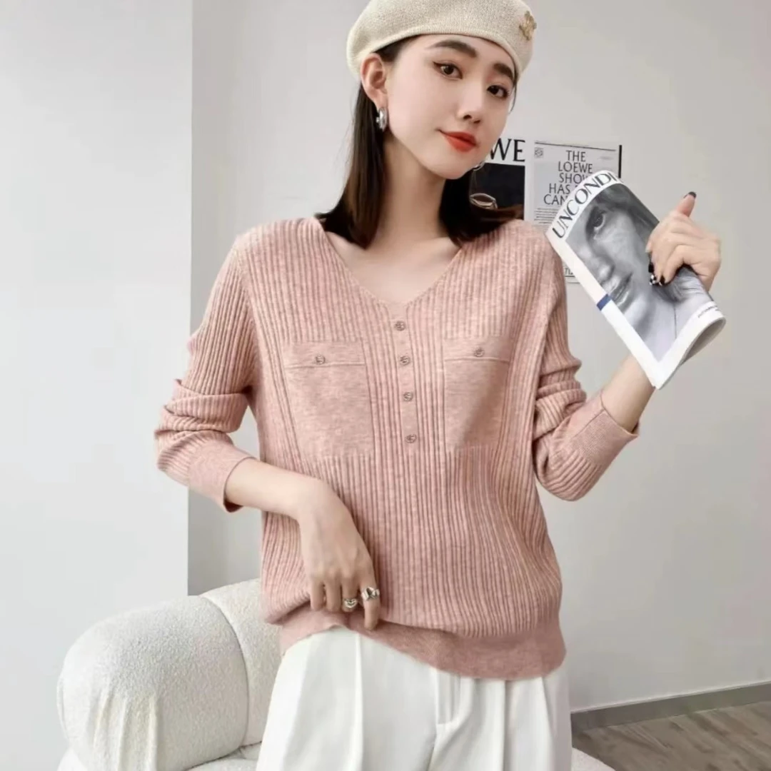 （AH）爆款2018大码女装单排扣百搭V领针织套头长袖打底长袖针织衫