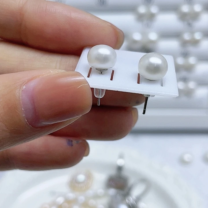 淡水珍珠耳饰银S925镶嵌迪*姐