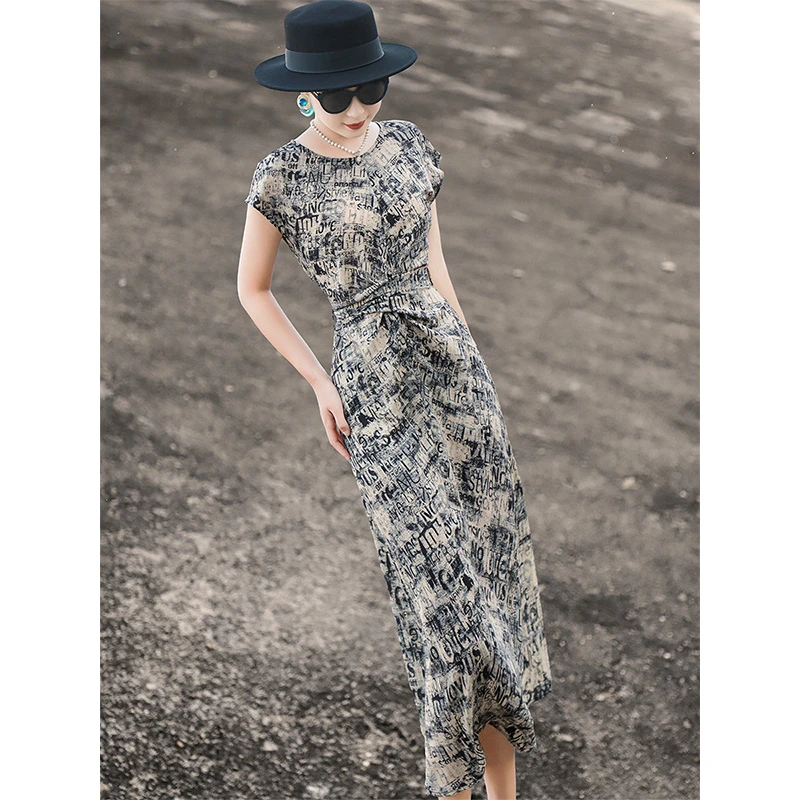 MEXCOCO/兰瑟儿显瘦时尚收腰修身气质印花女装连衣裙M4XL1776