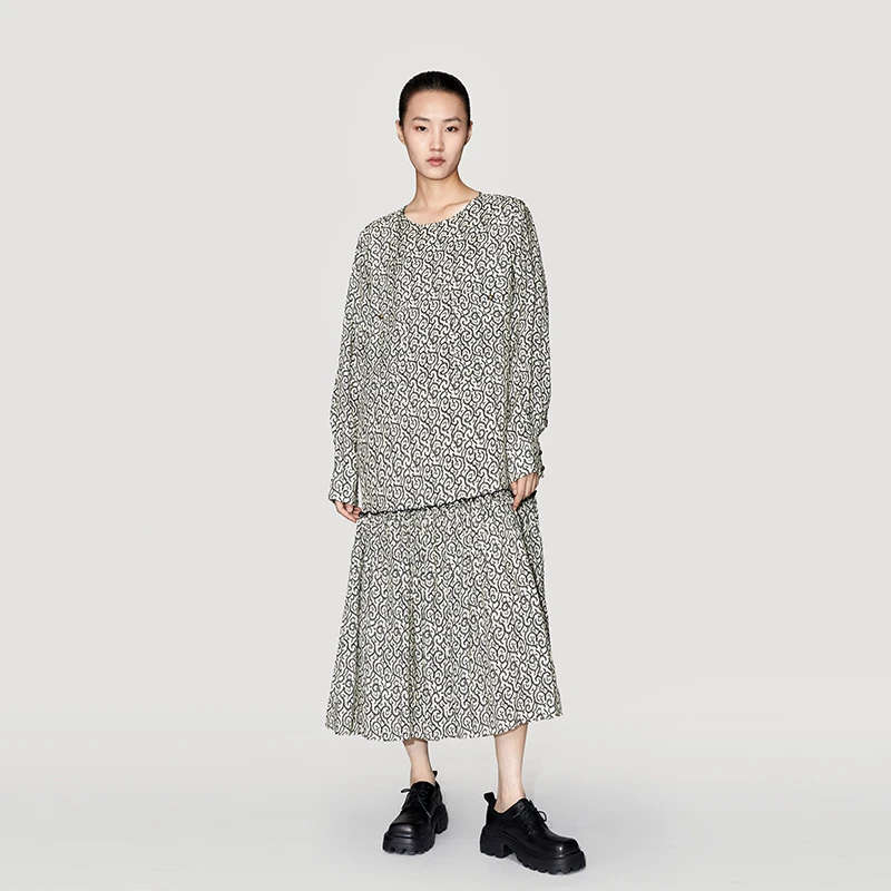 刘刘墨秋款长袖木耳边印花连衣裙新款小众设计感宽松时尚法式长裙