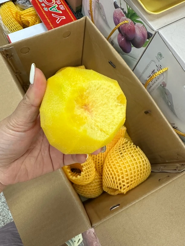 正宗产地直发锦绣黄桃脆甜可做黄桃罐头10斤礼盒装