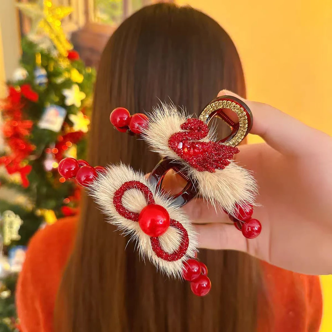 高级感新年款红色毛毛抓夹女后脑勺半扎抓发夹盘发鲨鱼夹发卡头饰