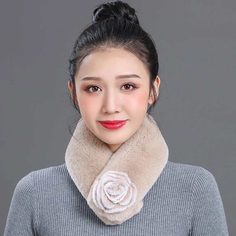 整皮獭兔毛围巾女冬季新款皮草围脖套花朵短款小围巾保暖