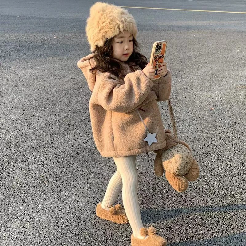 保暖学生韩版童装女童羊羔绒女宝宝冬季新款婴幼儿童粉色可爱外套