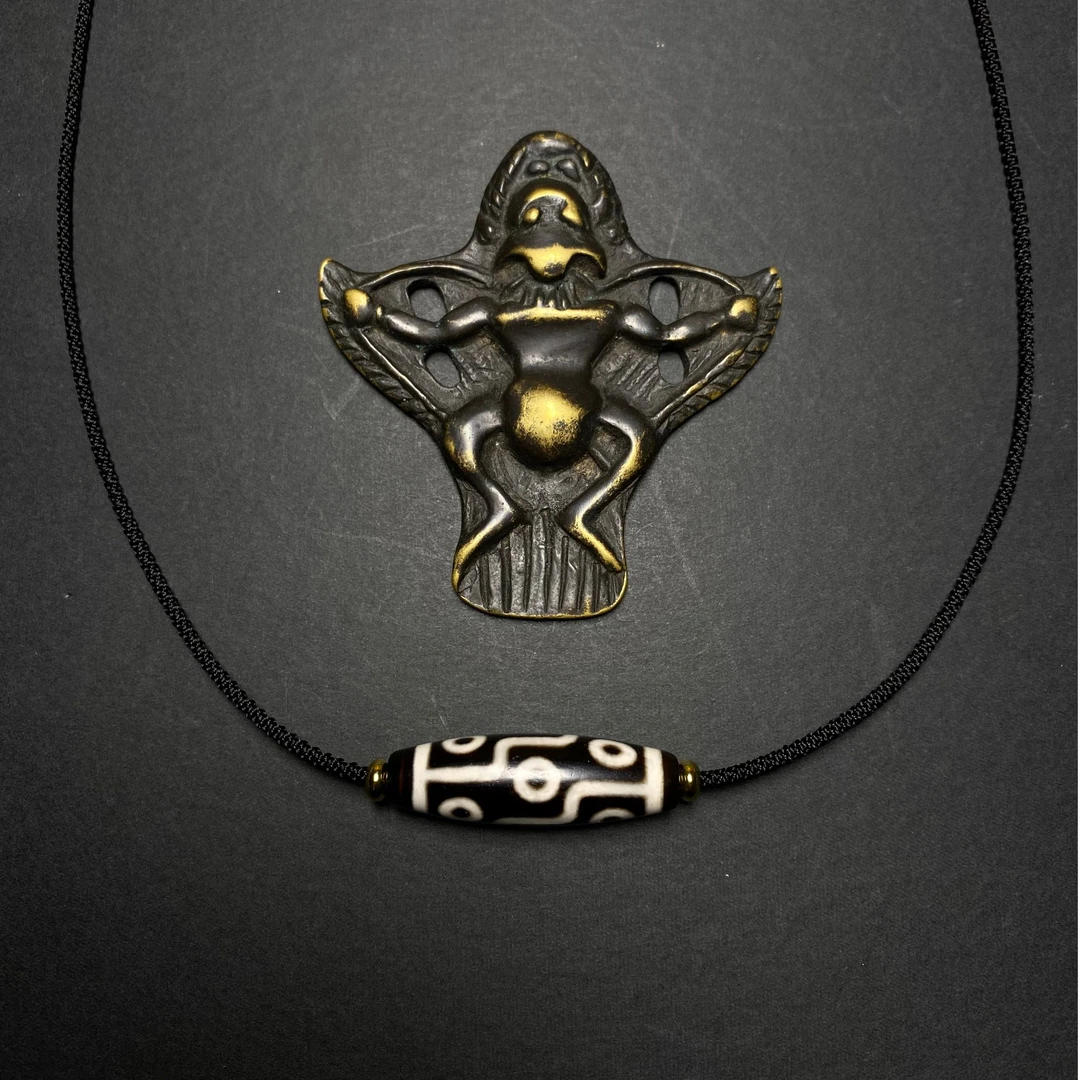 藏风玛瑙材质黑白九眼小尺寸发货男女同款时尚简约锁骨链珠宝