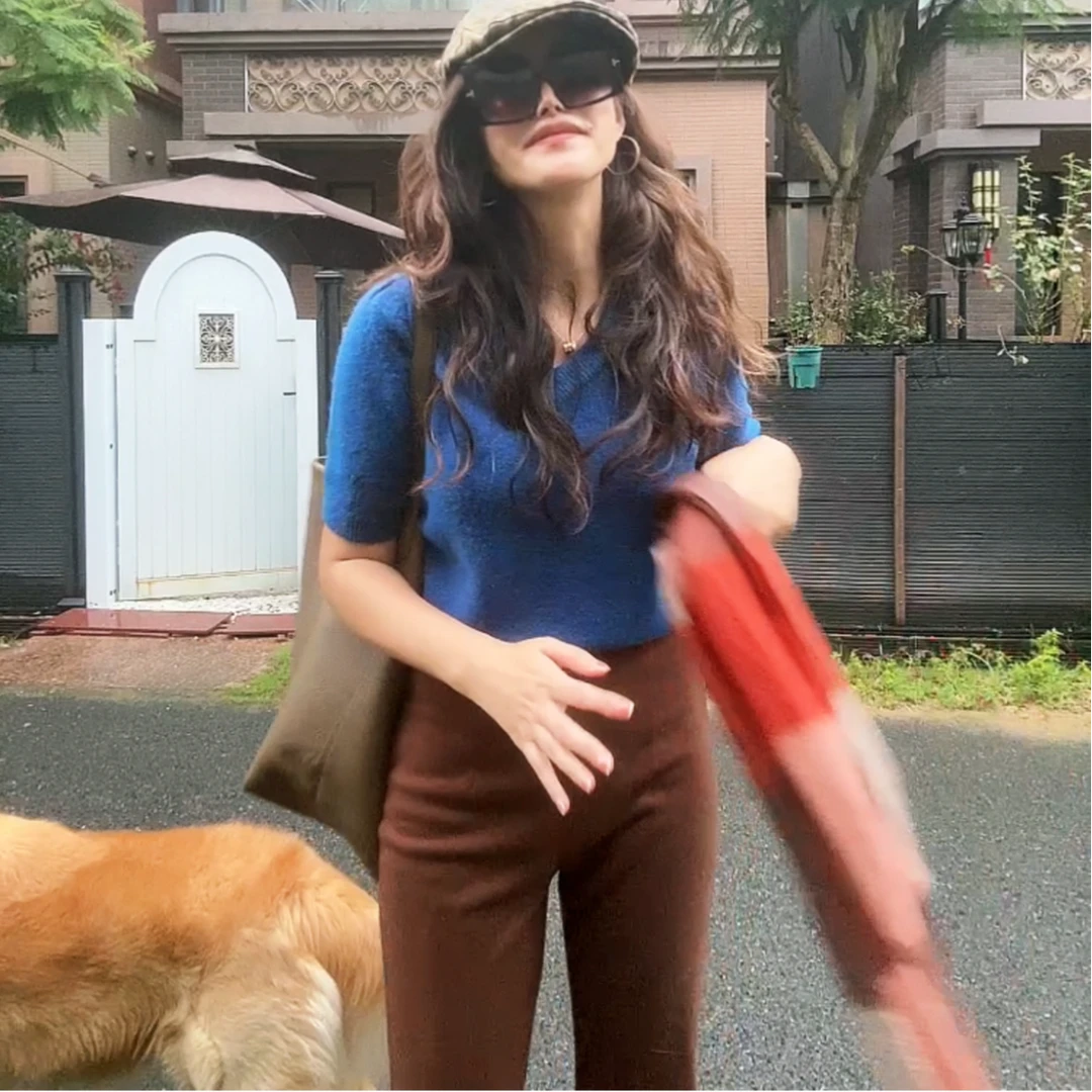 好质感格纹羊绒围巾