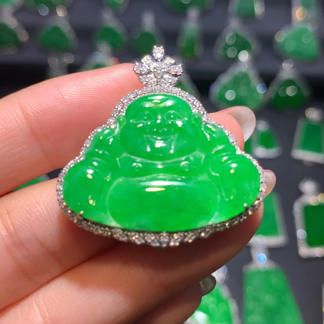 翡翠颈饰18K金镶嵌翡翠