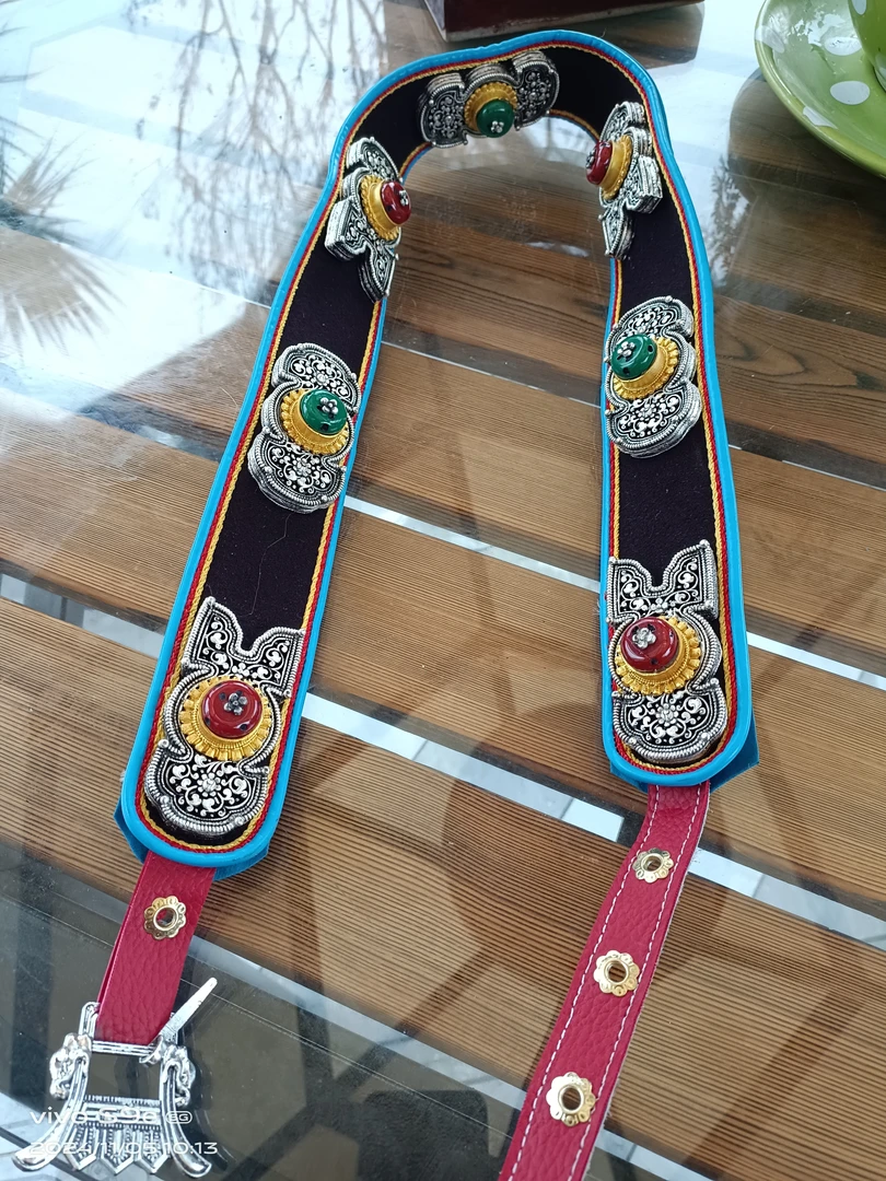 今年新款女士藏族特色手工白铜加银腰链挂件一个