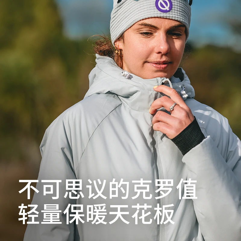 轻功女款加厚款热力怪连帽冬保暖服日常训练跑步保暖上装