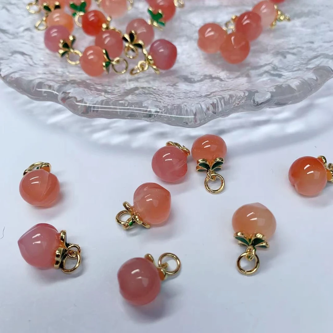 『手镯七仙女』玛瑙粉嫩可爱桃子吊坠/24051601A/多样性发一赠皮绳