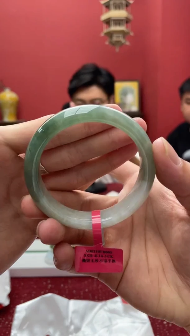 【闪购商品】翡翠手镯未镶嵌1手镯