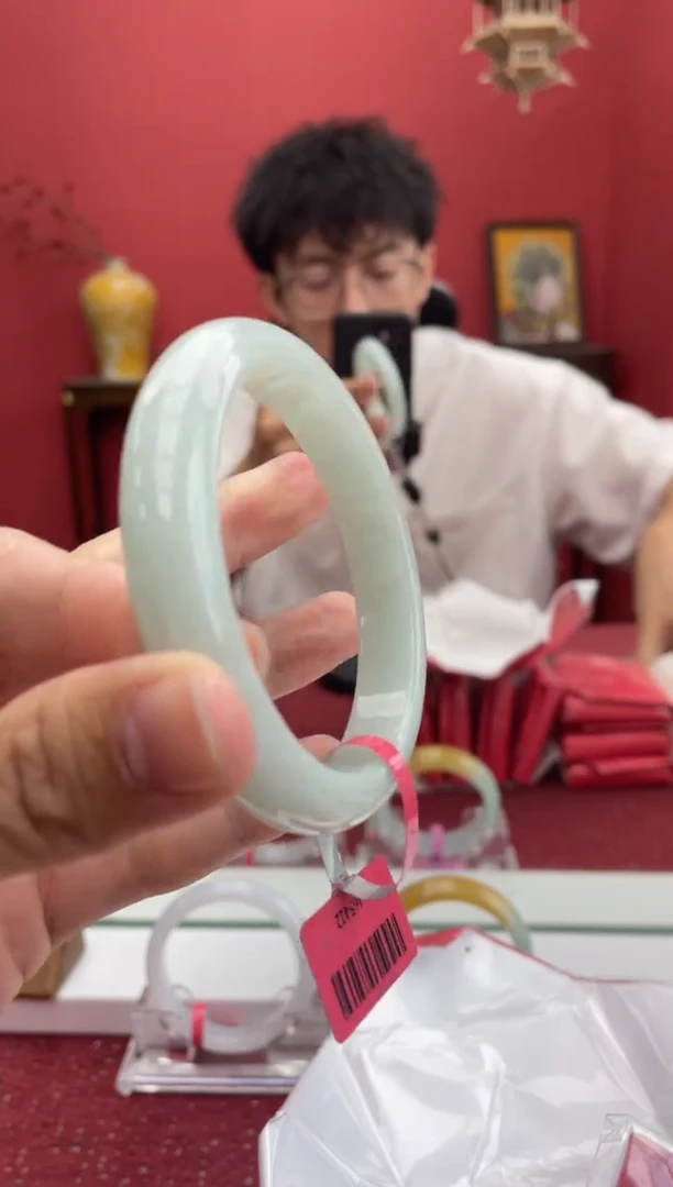 【闪购商品】翡翠手镯未镶嵌5手镯