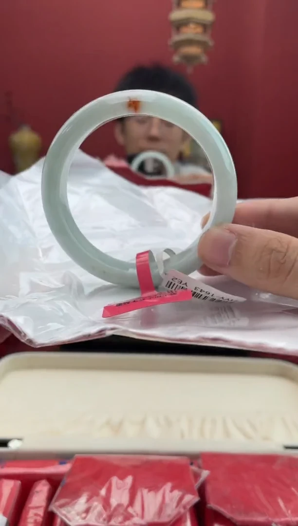 【闪购商品】翡翠手镯未镶嵌2手镯