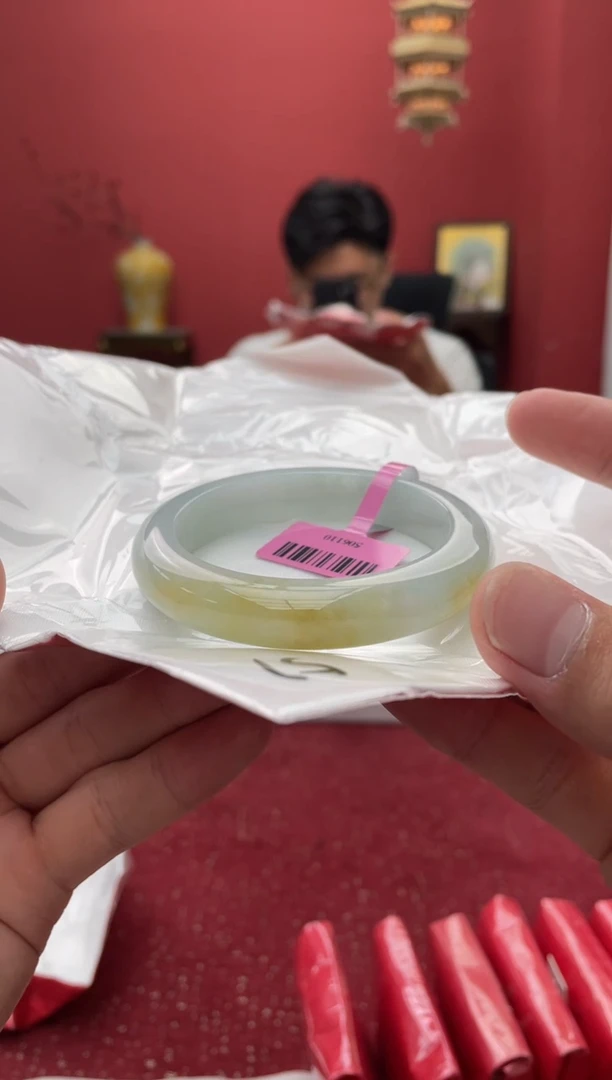 【闪购商品】翡翠手镯未镶嵌5手镯