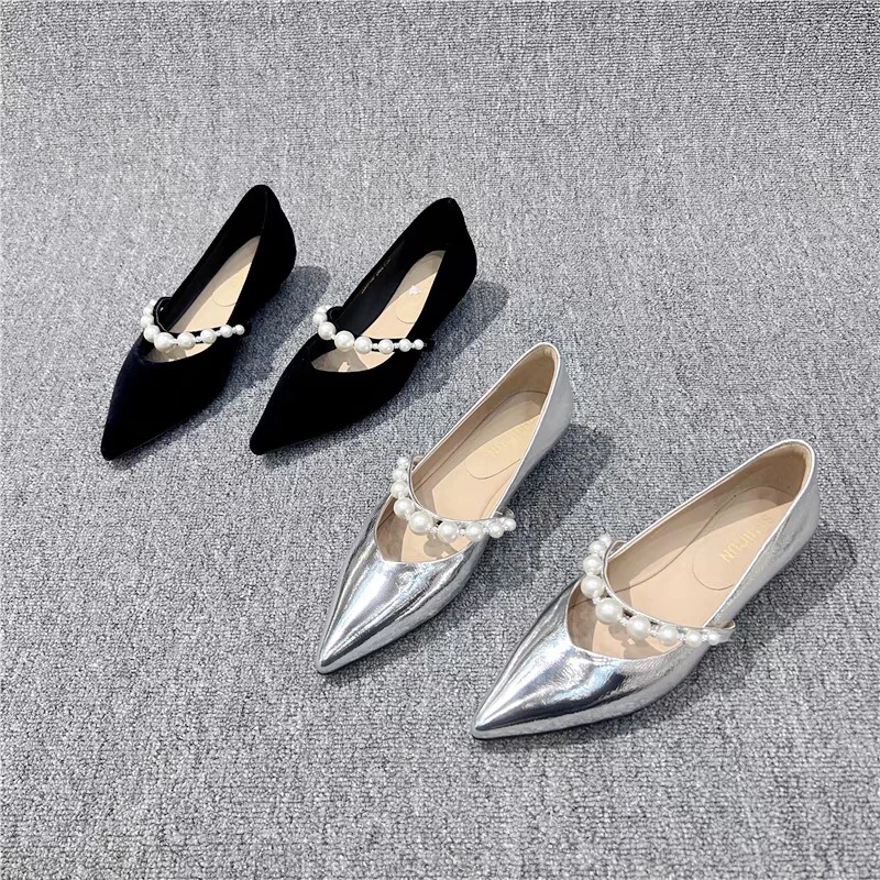 欧货女鞋2024春夏时尚坡跟尖头珍珠一字带浅口单鞋百搭平跟懒人鞋