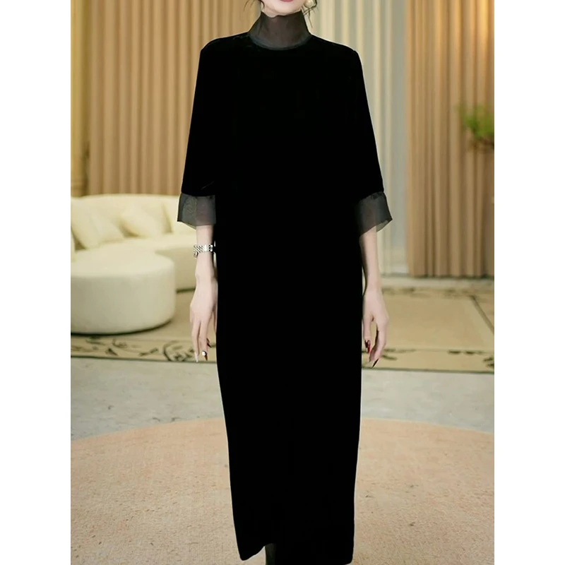 高级感轻奢名媛风丝绒高领小黑裙2025秋季新款时尚洋气遮肉A字裙