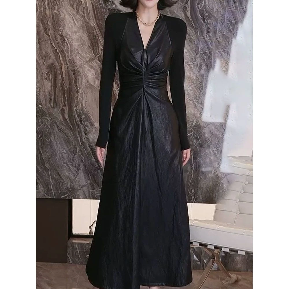 高级感轻奢拼接V领显瘦连衣裙2025秋季新款韩系名媛收腰遮肉A字裙