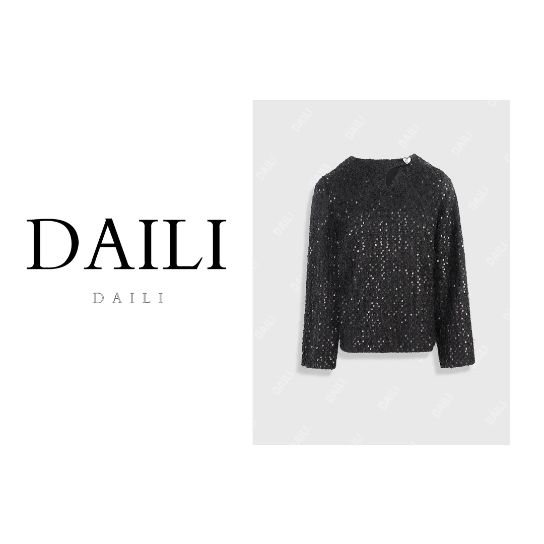 【邱莹莹专享】黛利新款时尚设计感休闲长袖T恤打底衫DL2410017