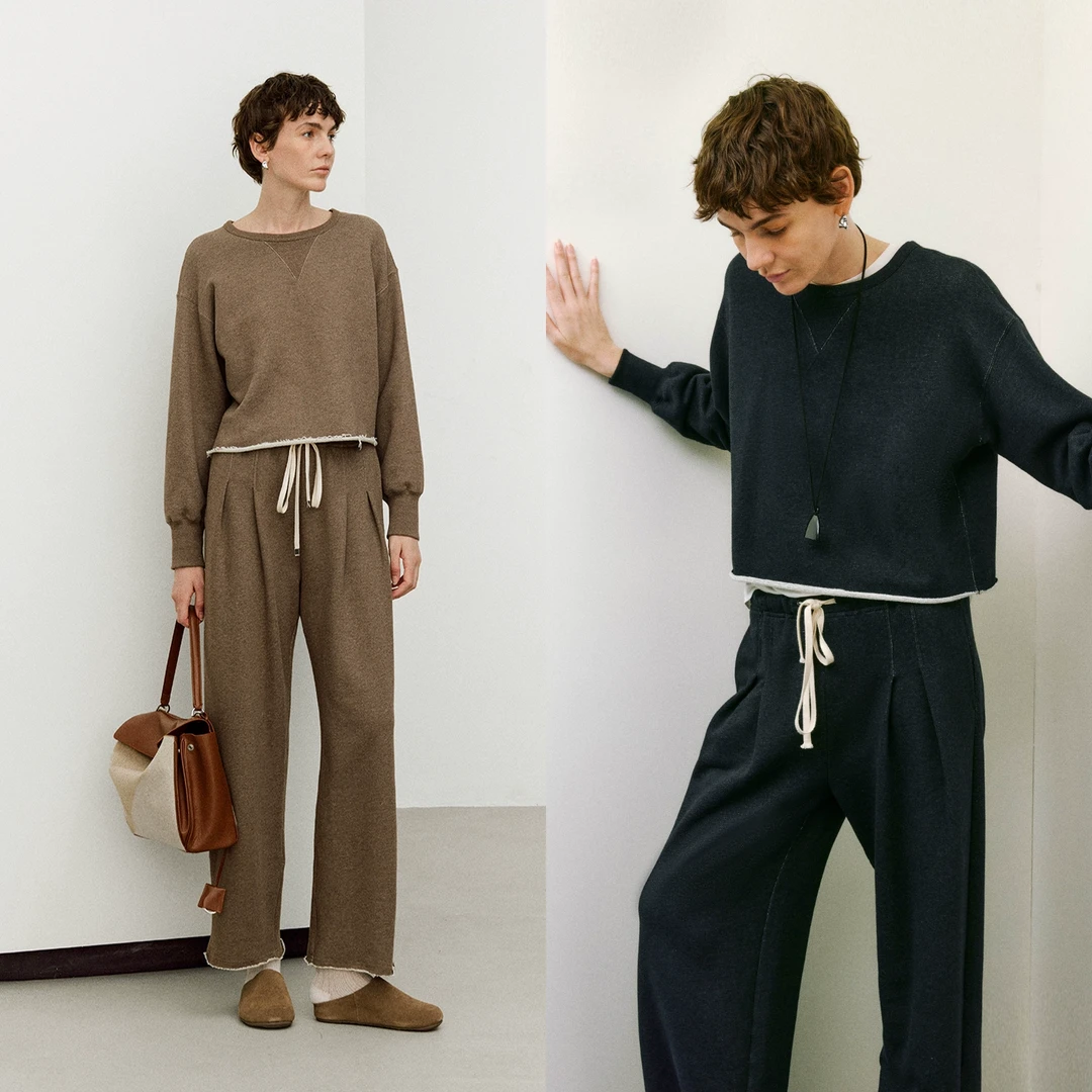 MARIUSMARIUS“原籽套”高密松软小圆领卫衣双褶卫裤套装上衣