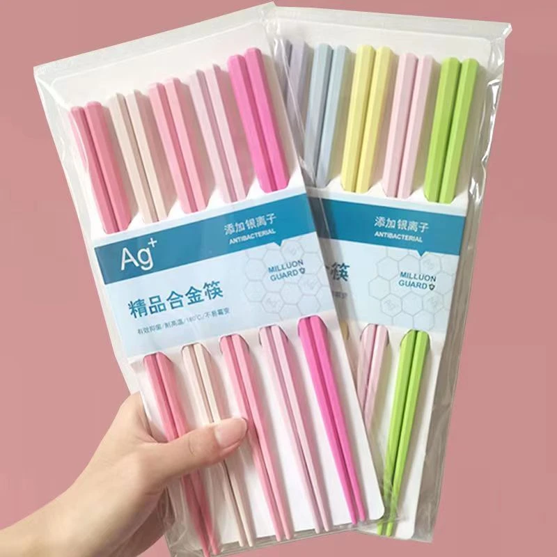 【宠粉福利】马卡龙色六角合金筷子厨房餐桌家用耐高温防霉ins风