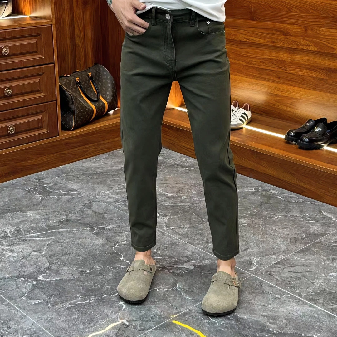 2024春季时尚休闲百搭净版纯色男士夏季九分牛仔裤YY3005