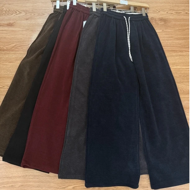 77066# 加厚熊猫呢阔腿裤女