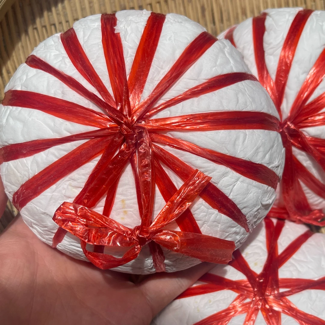 农户手工制作葛根粉
