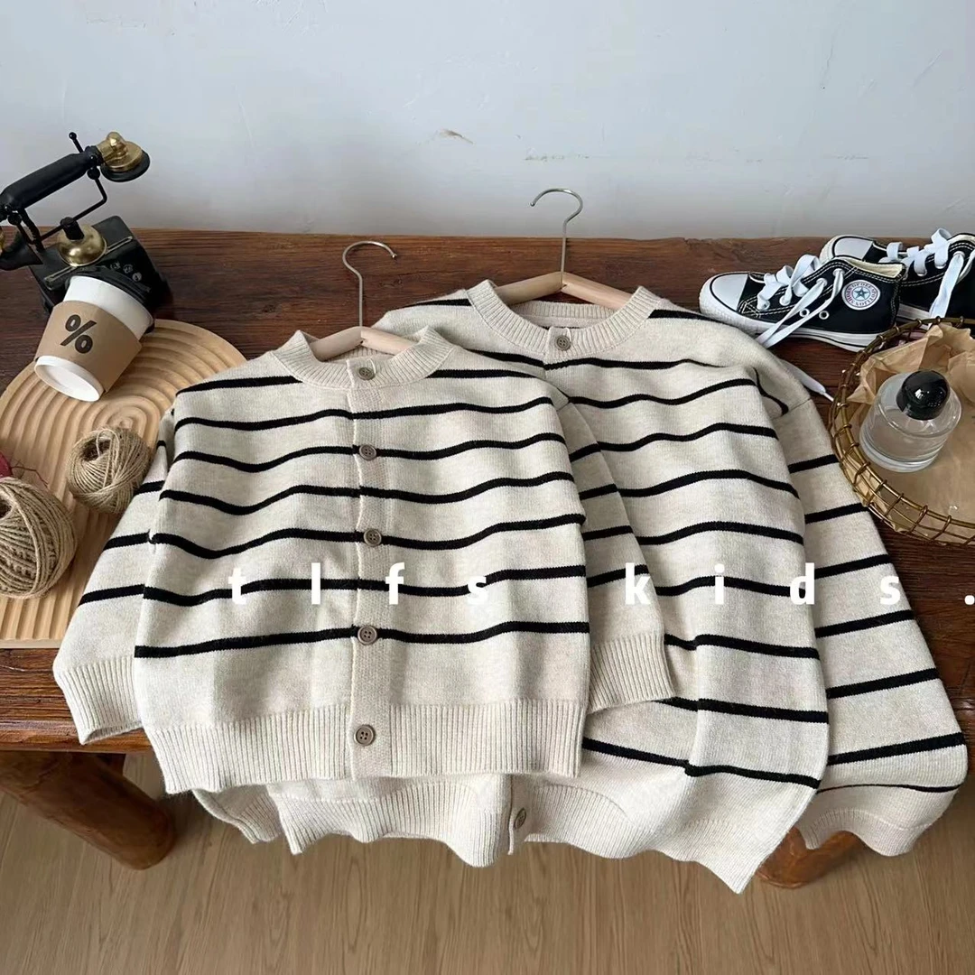 童例「亲子杏黑针织开衫」秋季新品条纹百搭洋气男童女童宝宝外套潮