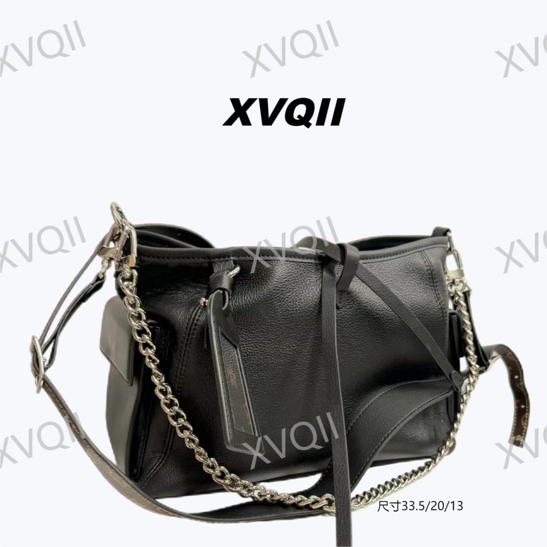 XVQII  手工真皮包029黑色银扣底长33.5CM
