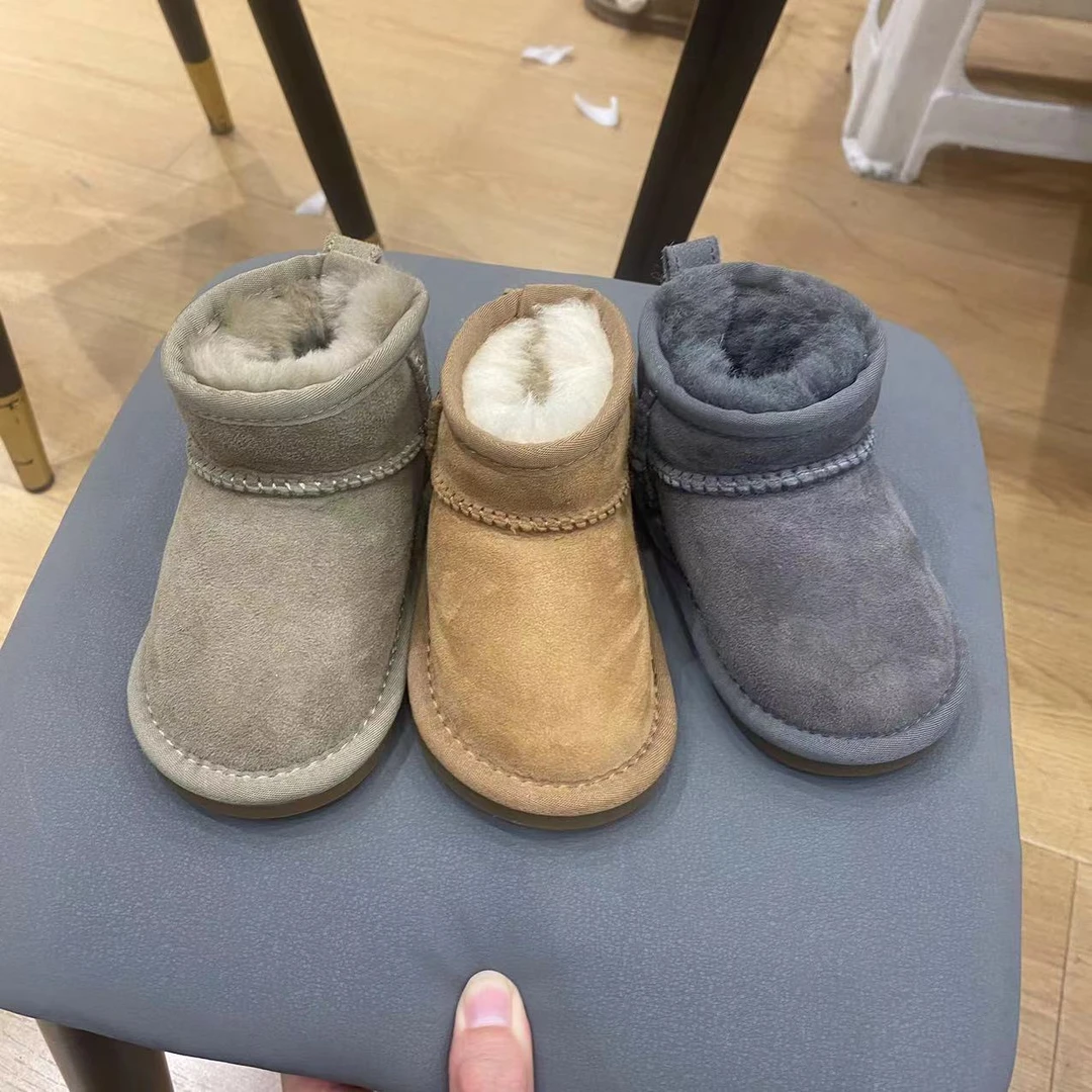 大金家童装新品周冬雨雪地靴