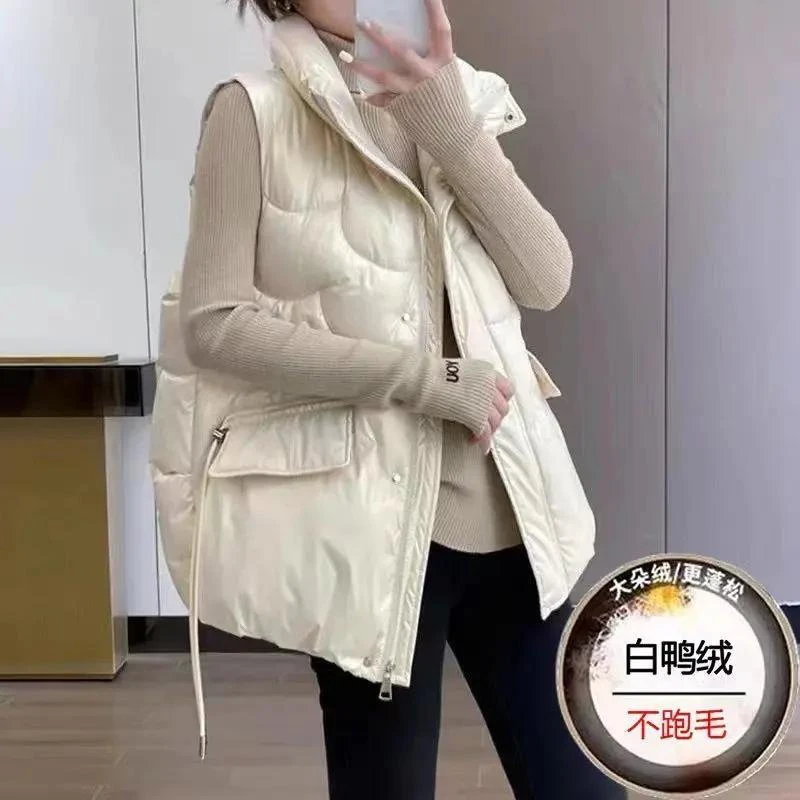 马甲女白鸭绒马甲100%羽绒马甲立领网红外搭亮皮休闲外穿羽绒