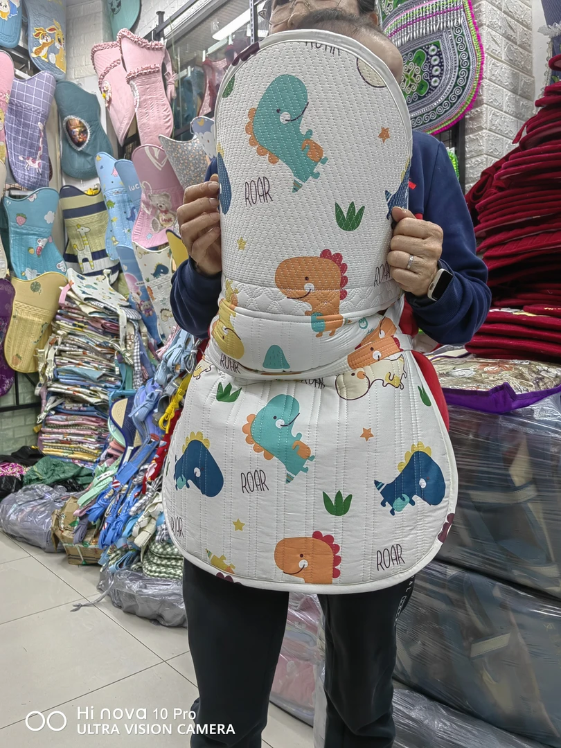 新款夏季透气婴儿背带超薄外出带娃神器