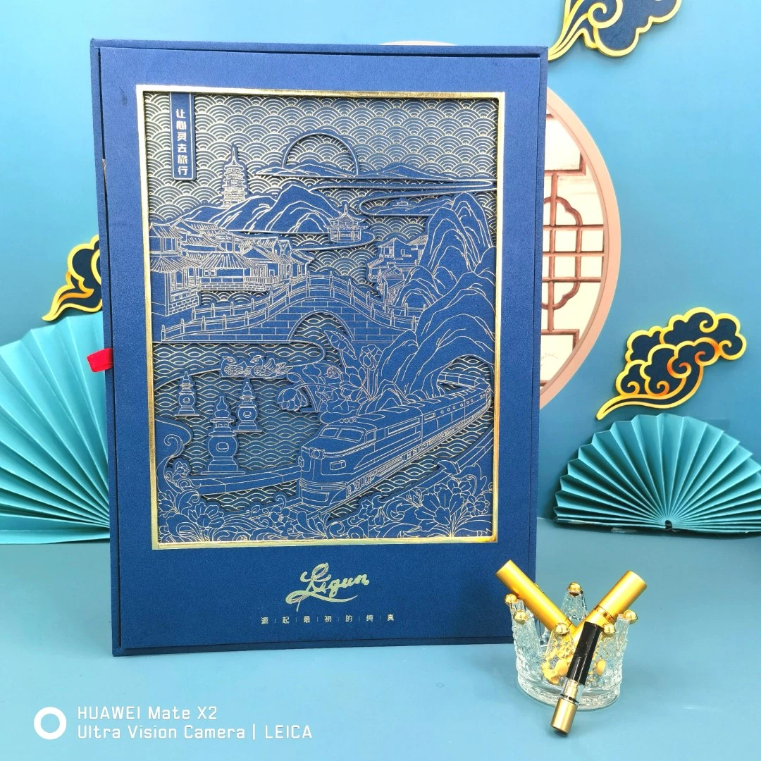 让心灵旅行皇冠烟灰缸高颜值高级中国风圣诞新款蓝色复古包邮便宜