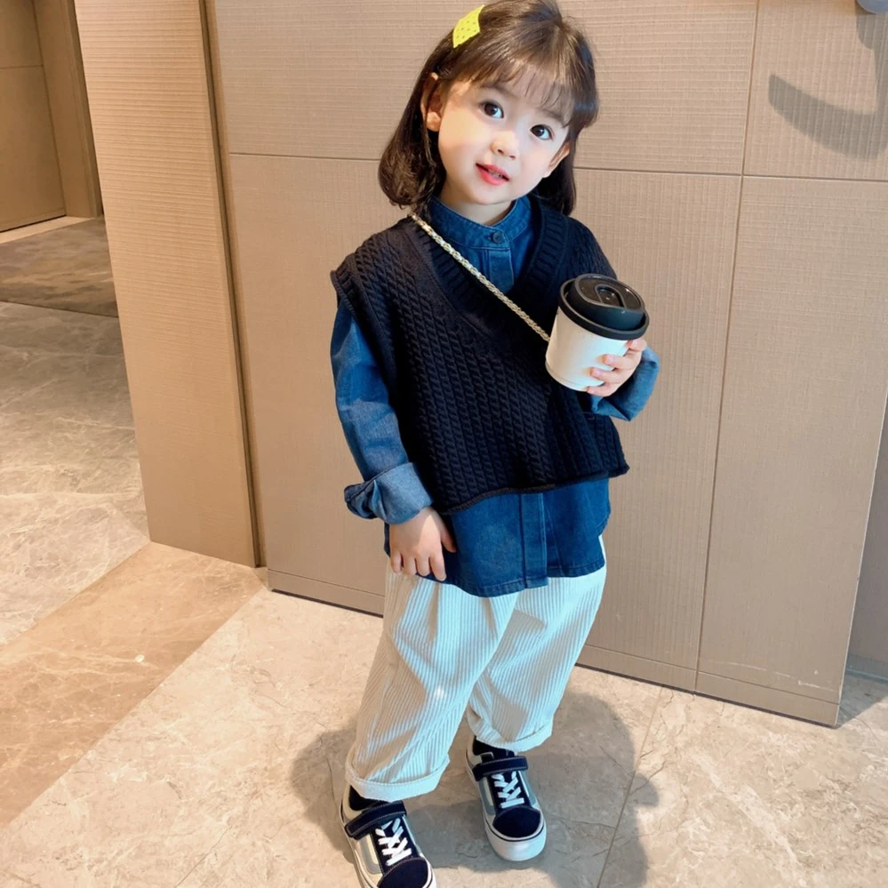 女童春装套装洋气儿童衣服春秋季小童牛仔衬衫马甲网红童装两件套