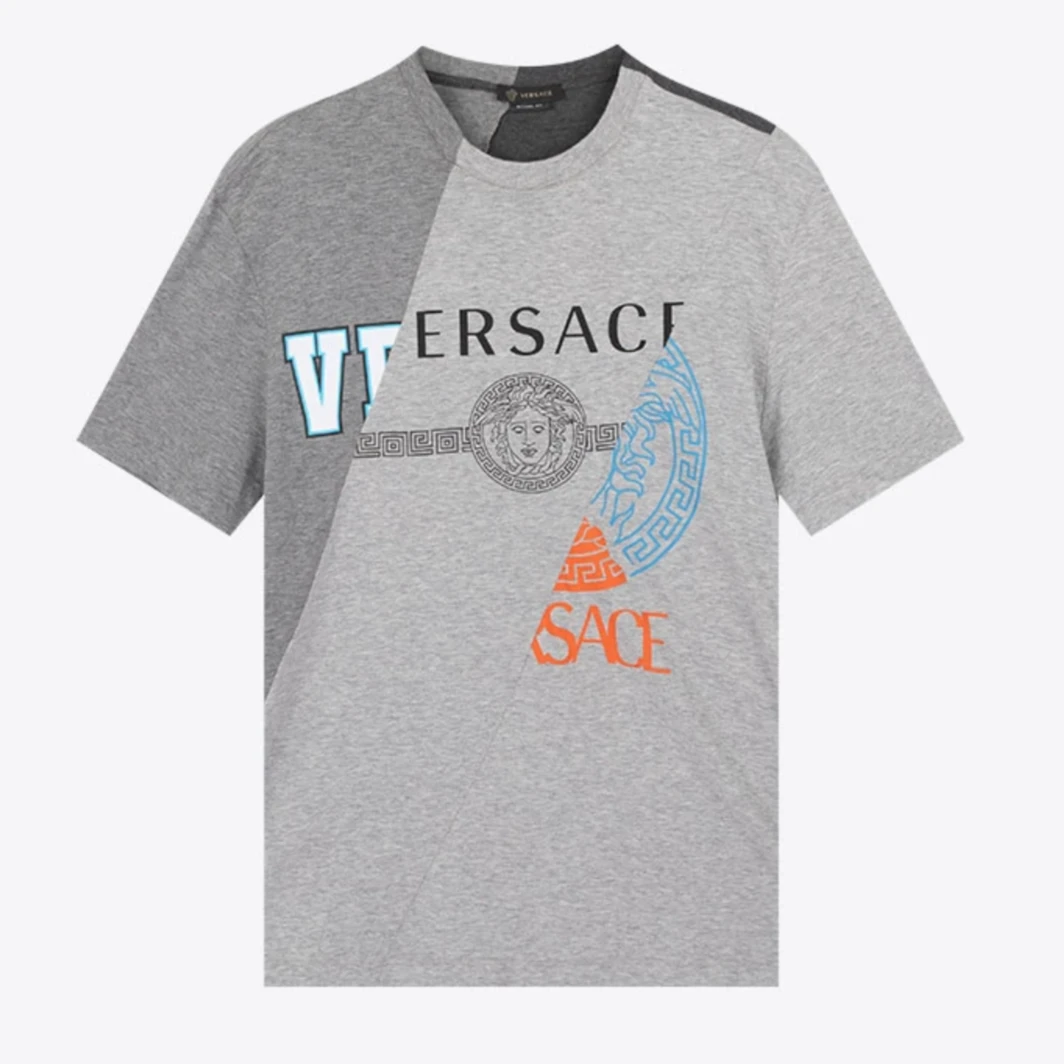 全新未使用 VERSACE/范思哲 公价6800多元素拼接T恤休闲半袖短袖