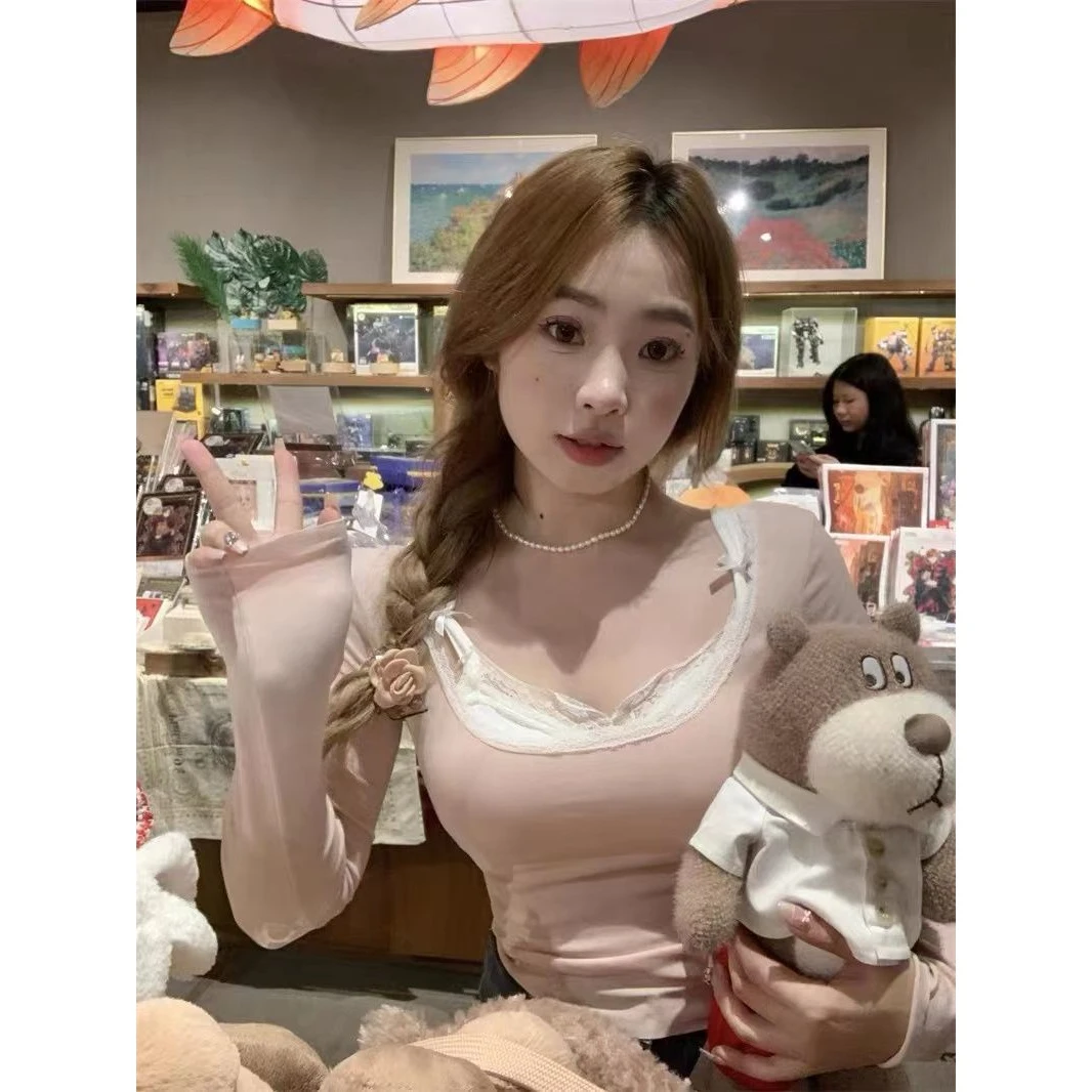 纯欲甜辣妹蕾丝花边长袖T恤女秋冬2024新款性感紧身内搭打底上衣