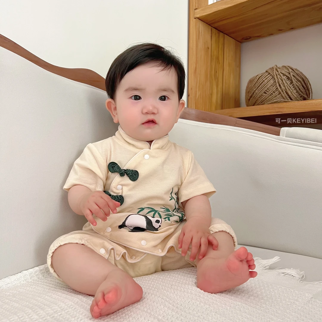 新式婴儿婴幼儿复古夏款满月百天周岁小熊猫竹报平安连体衣薄爬服