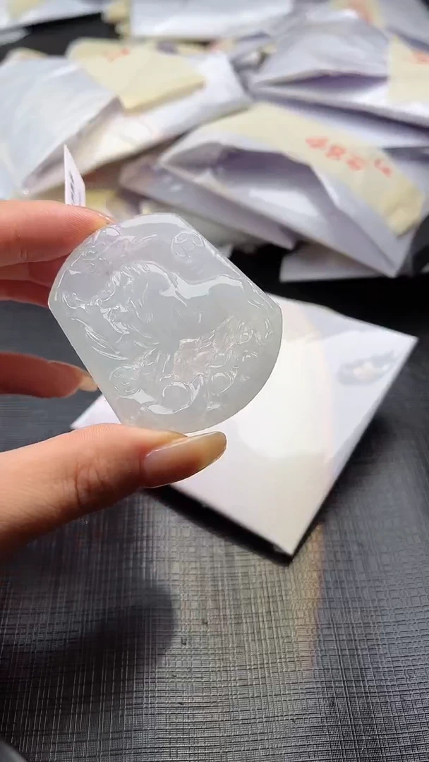 【闪购商品】翡翠颈饰未镶嵌880088131