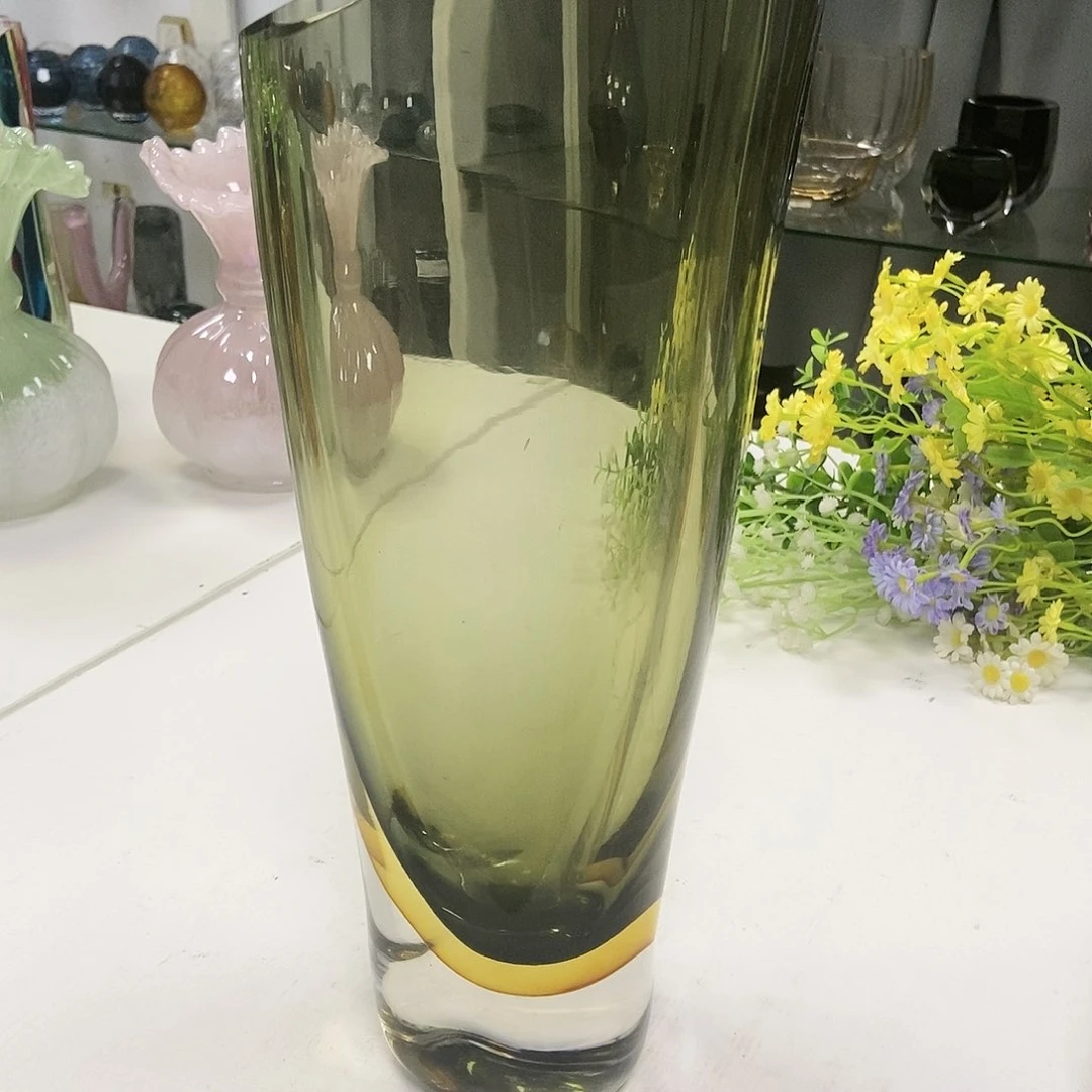 绿色琥珀重影花瓶摆件家居35花瓶