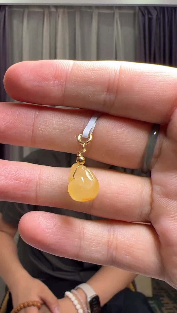 【闪购商品】琥珀吊坠(不含链)合金蜜蜡钱袋多样性发